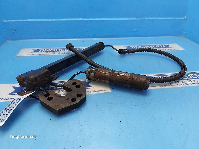 New Holland TM 140 (Spare part/Reservedel/Ersatzteil)