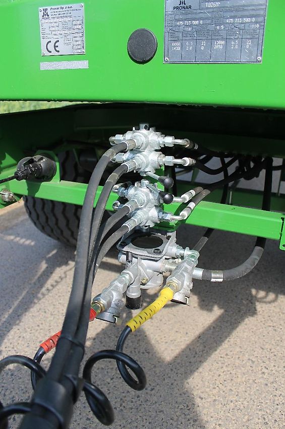 Pronar T 026 M Hydraulische Ladungssicherung 18 to