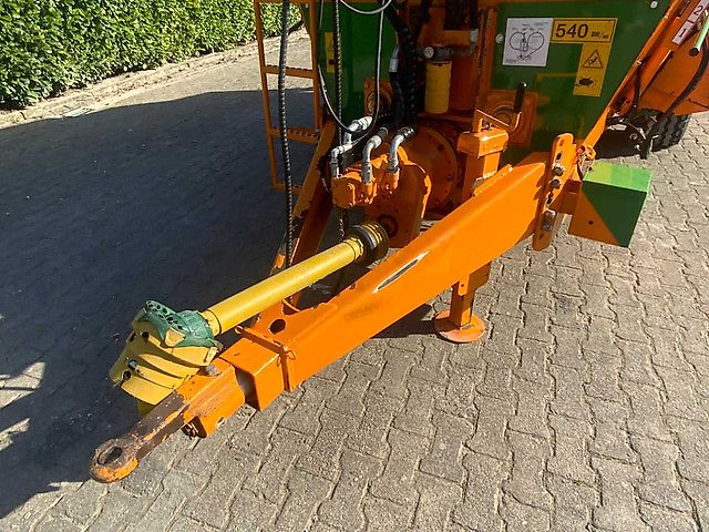 Unifeed TF5.12D
