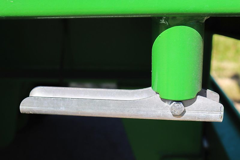 Pronar T 027 M Ballenwagen 18 to