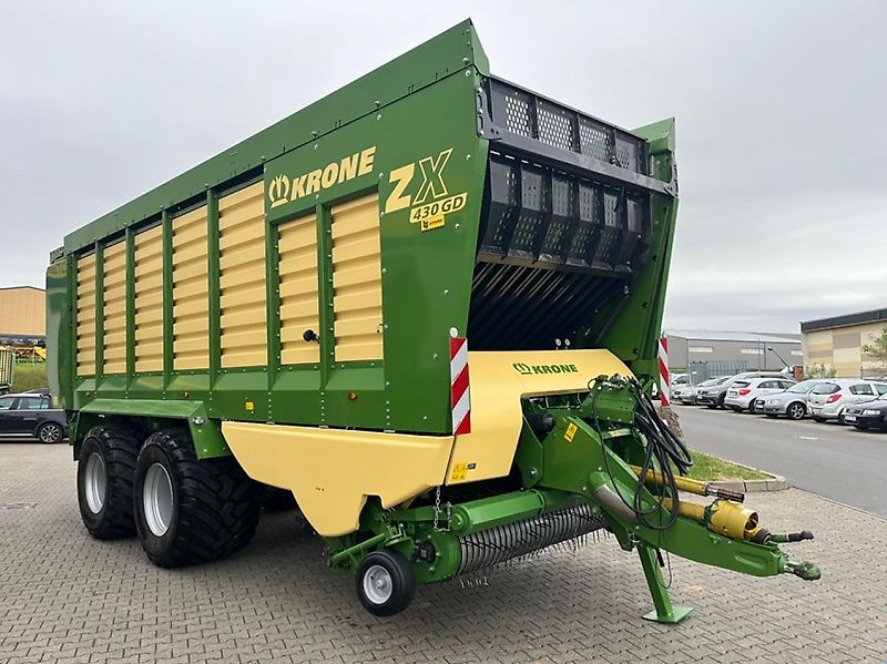 Used Krone Transport vehicles for sale - tractorpool.com