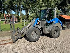 Ahlmann AX70 Shovel loader