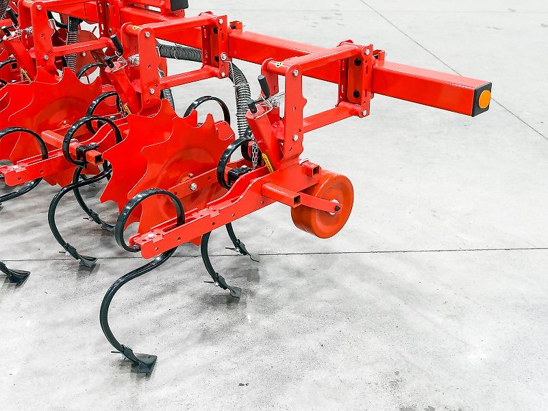 Gaspardo HS8 folding frame, 8-row inter-row cultivator
