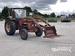 Case IH MCCORMICK 724