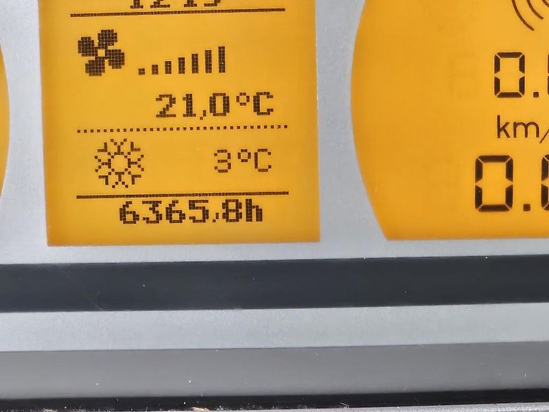 Fendt 824 VARIO PROFI PLUS