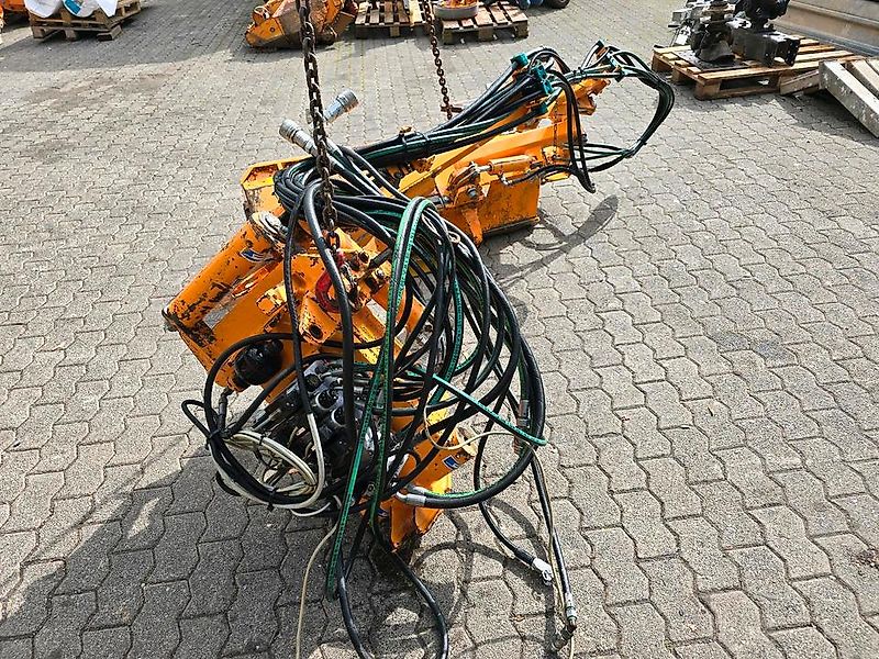 mulag MKM 700 Böschungsmäher Böschungsmulcher FME für Unimog 405 U300 400 500 423 427 430 530 Dücker