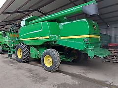 John Deere T660