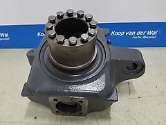 Fendt FRONTWHEELHUB/FUSEKOM