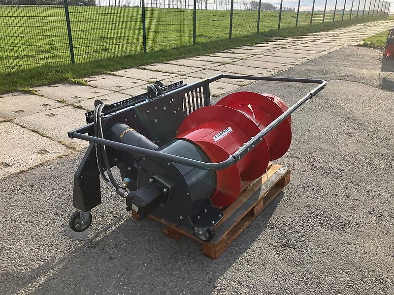 Mammut Fortuna Futterräumer Futterschild Futterverteiler