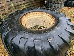 Michelin MegaXbib 1050/50R32 Floatation Wheel