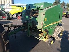 John Deere 578