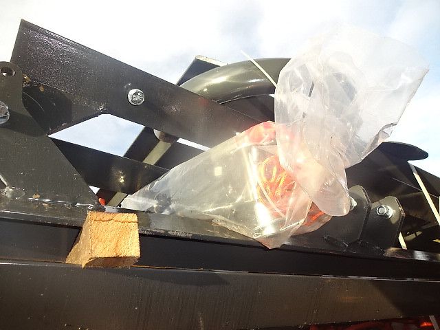 H  L  M -Wiesenegge - 6 Meter- 4 Reihig- 1 Z - Schwere Ausführung- Sonderspreis 6 Meter- 4 Reihig - Schwere Ausführung - 1- Z - Kombistern- hydraulisch klappbar