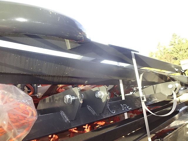 H  L  M -Wiesenegge - 6 Meter- 4 Reihig- 1 Z - Schwere Ausführung- Sonderspreis 6 Meter- 4 Reihig - Schwere Ausführung - 1- Z - Kombistern- hydraulisch klappbar