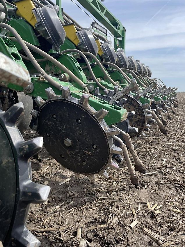 Yetter Twister Andruckrollen