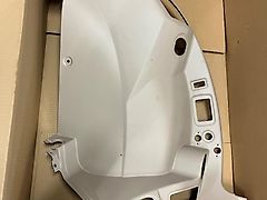 Fendt Kabinen-Seitenverkleidung 728 SCR mit kleinen Beschädigungen, MH222PH255020