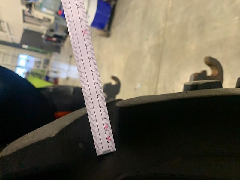 Taurus Pflegeräder 340/85 R48, 13.6 R28 (Ex Kubota)