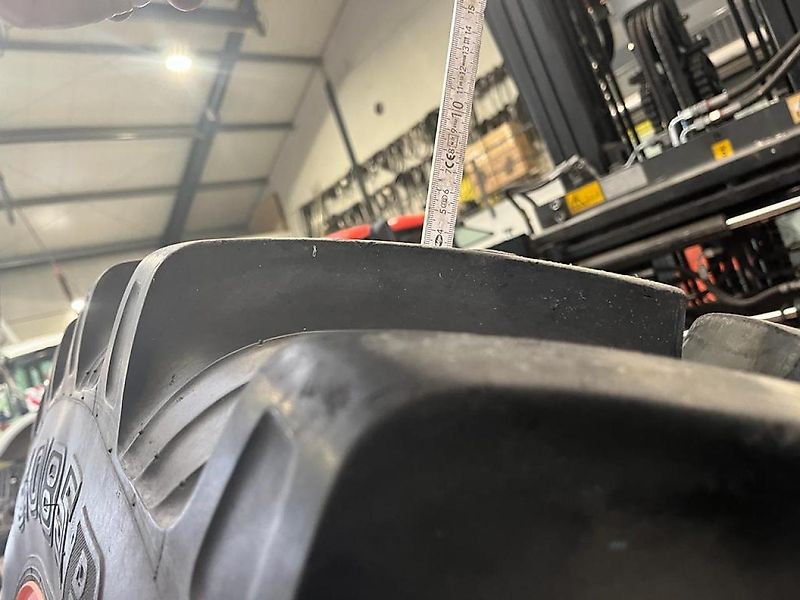 Taurus Pflegeräder 340/85 R48, 13.6 R28 (Ex Kubota)