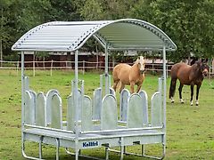 Palisadenraufe mit dem Dach Viereckraufe 12 Plätze Futterraufe Heuraufe Pferde