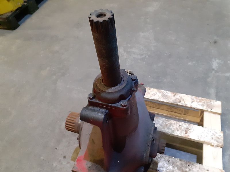 New Holland 370 (Spare part/Reservedel/Ersatzteil)