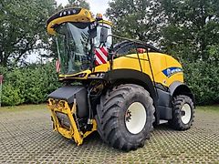 New Holland FR480 zelfrijdende hakselaar