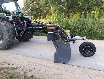 Kreatec Planierschild mit Fahrwerk 2,7m und 3m