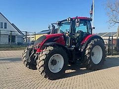 Valtra N134 Hitech