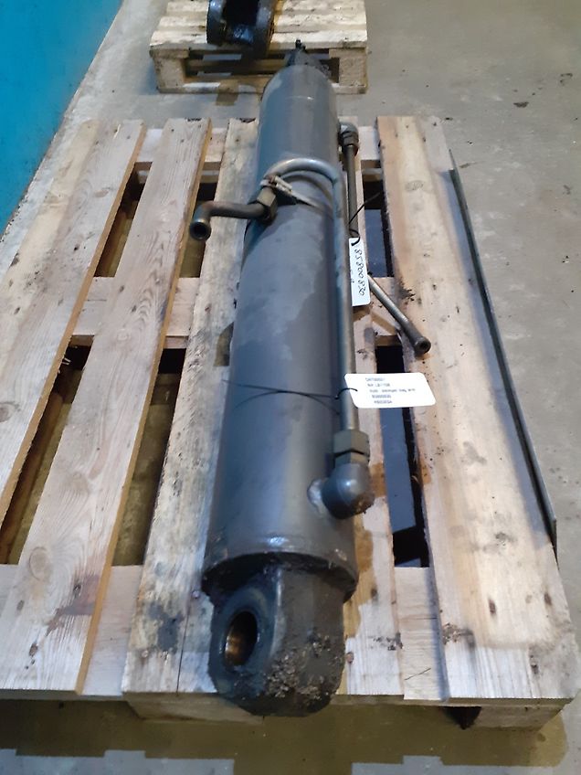 New Holland LB115B (Spare part/Reservedel/Ersatzteil)