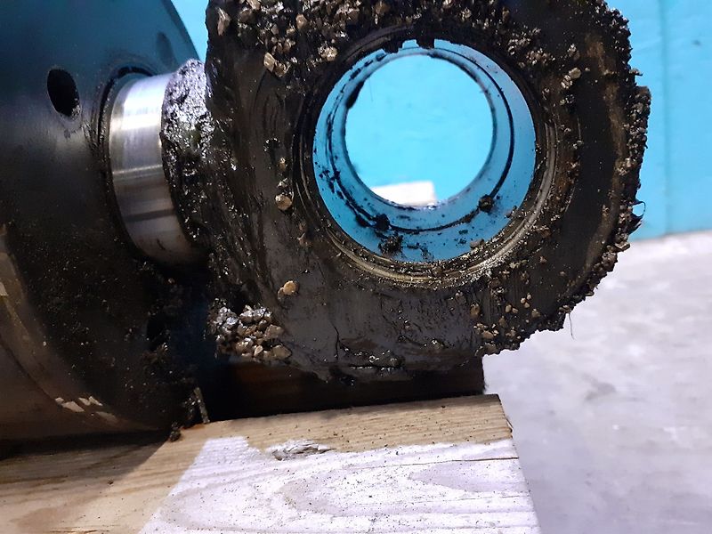 New Holland LB115B (Spare part/Reservedel/Ersatzteil)