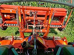Kuhn Kreiselegge HRB 302 D mit Semo 99