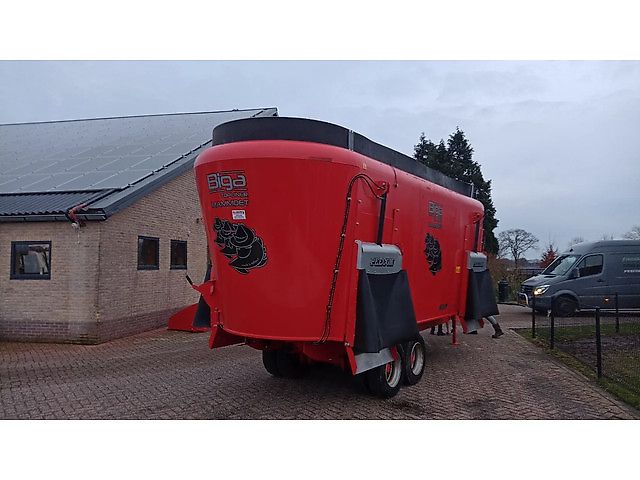 Peecon Topliner mammoet future 30m3