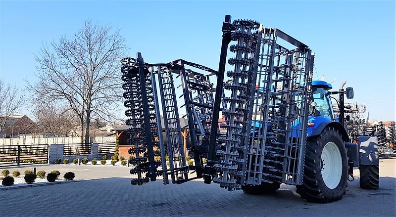 MD MD AGT Saatbettkombination UPH 4 m, 4,5 m, 5,0 m, 6,0 m hydr. klappbar