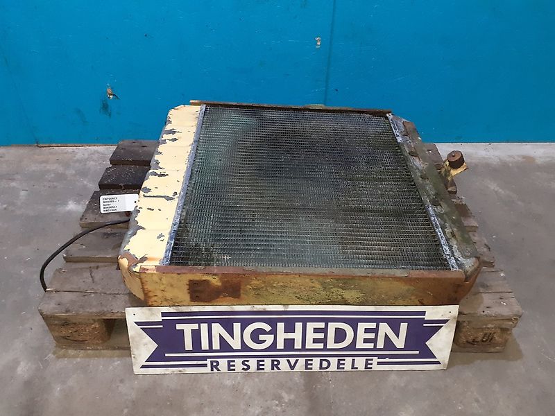 New Holland 8055 (Spare part/Reservedel/Ersatzteil)