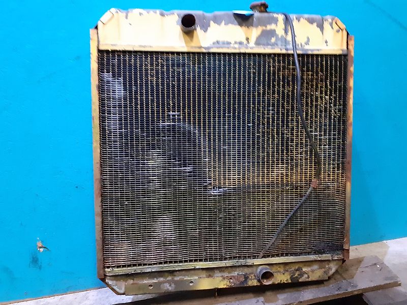 New Holland 8055 (Spare part/Reservedel/Ersatzteil)