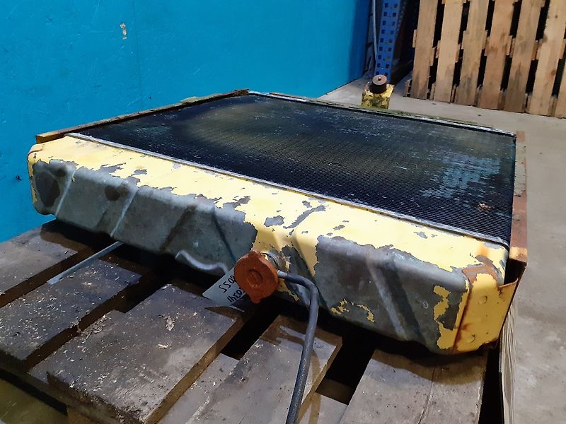 New Holland 8055 (Spare part/Reservedel/Ersatzteil)