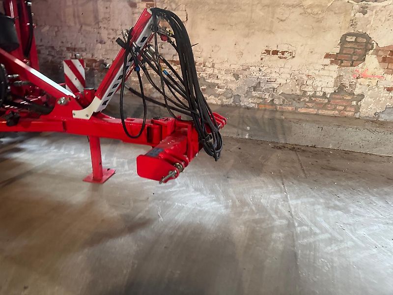 Pöttinger Terrasem C 6 Artis-Plus nur 3800ha