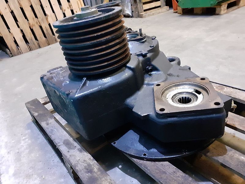 New Holland CR9090 (Spare part/Reservedel/Ersatzteil)