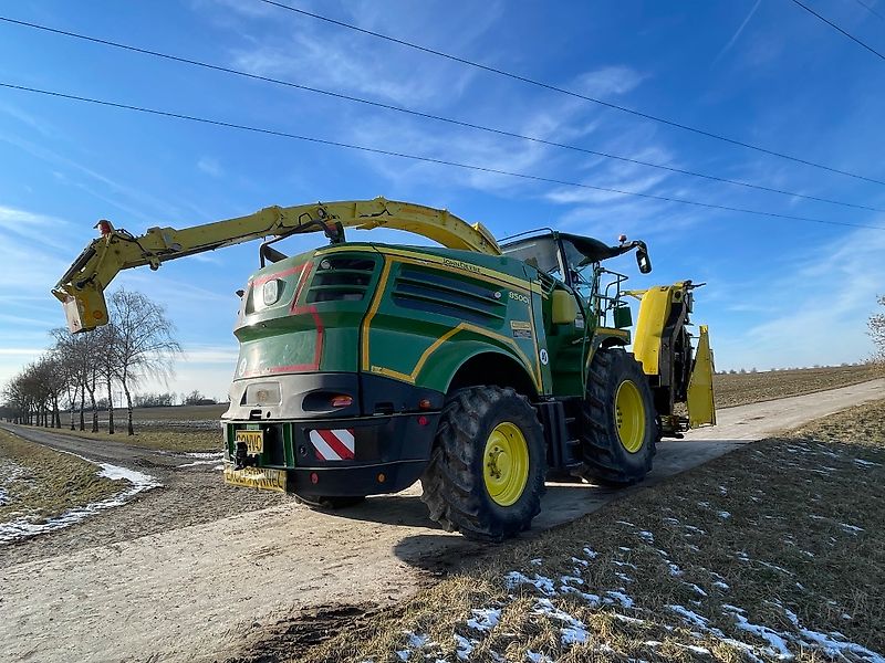 John Deere 8500