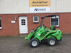 Avant Tecno 420 Teleskoplader Hofschlepper Hoftrac Hoflader