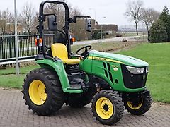 John Deere 3025E TRACTOR