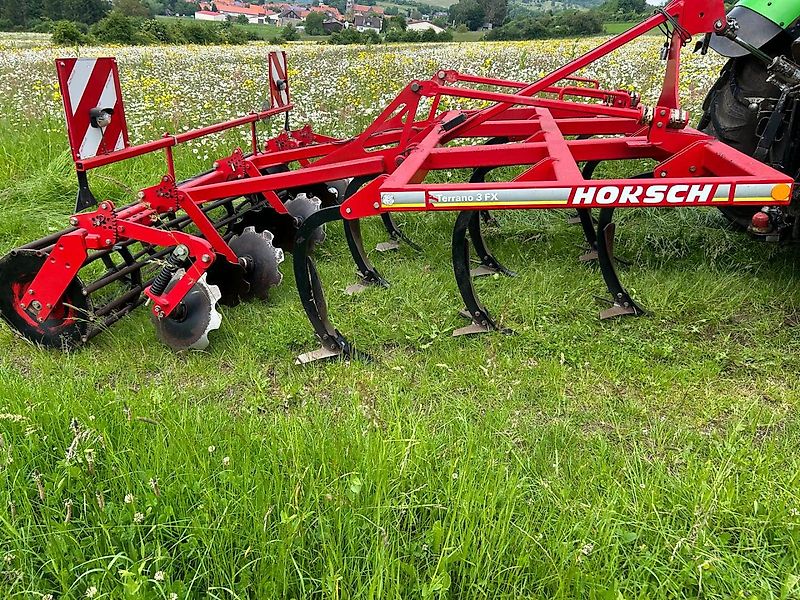 Horsch Horsch Grubber 3m Terrano 3 FX mit Pakerwalze Rohrpakerwalze Nivilierscheiben Neue Scharspitzen