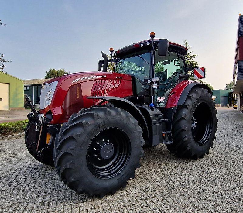 McCormick X7.624 VT drive