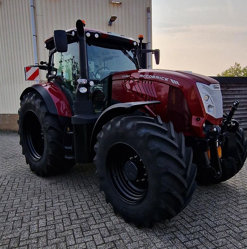 McCormick X7.624 VT drive