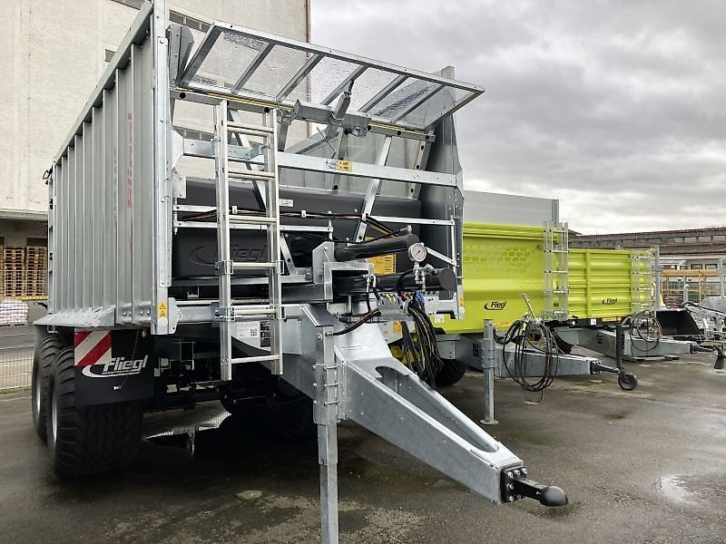 Fliegl GIGANT ASW 261 COMPACT FOX