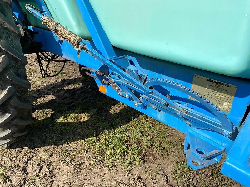 Berthoud Racer Classic 32