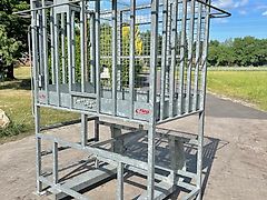 Fliegl Arbeitsbühne HOCH seitl. Einstieg