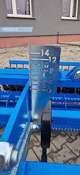 Namyslo Saatbettbereitung / Seedbed preparation / Combiné de préparation / Agregat uprawowy Milan 5 m