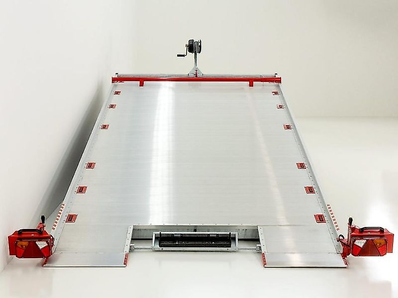 vezeko Autotrailer Race Master Alu 209x550cm Tridem 3,5t|E-Winde