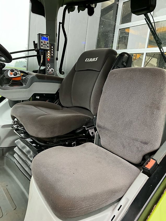 Claas Axion 810 c matic