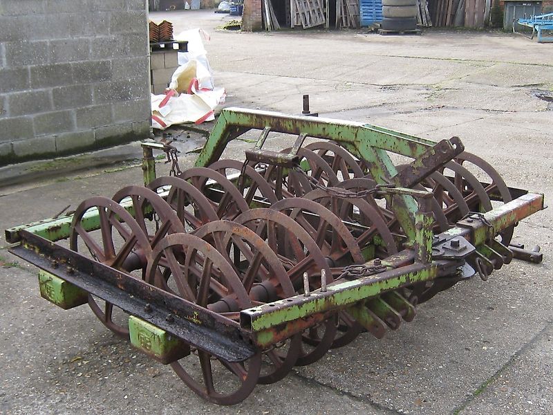 Dowdeswell/Tigges 9 10