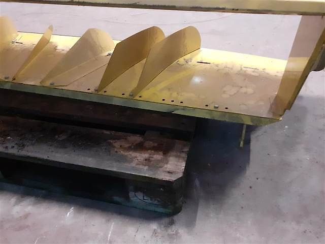 New Holland 8080 (Spare part/Reservedel/Ersatzteil)